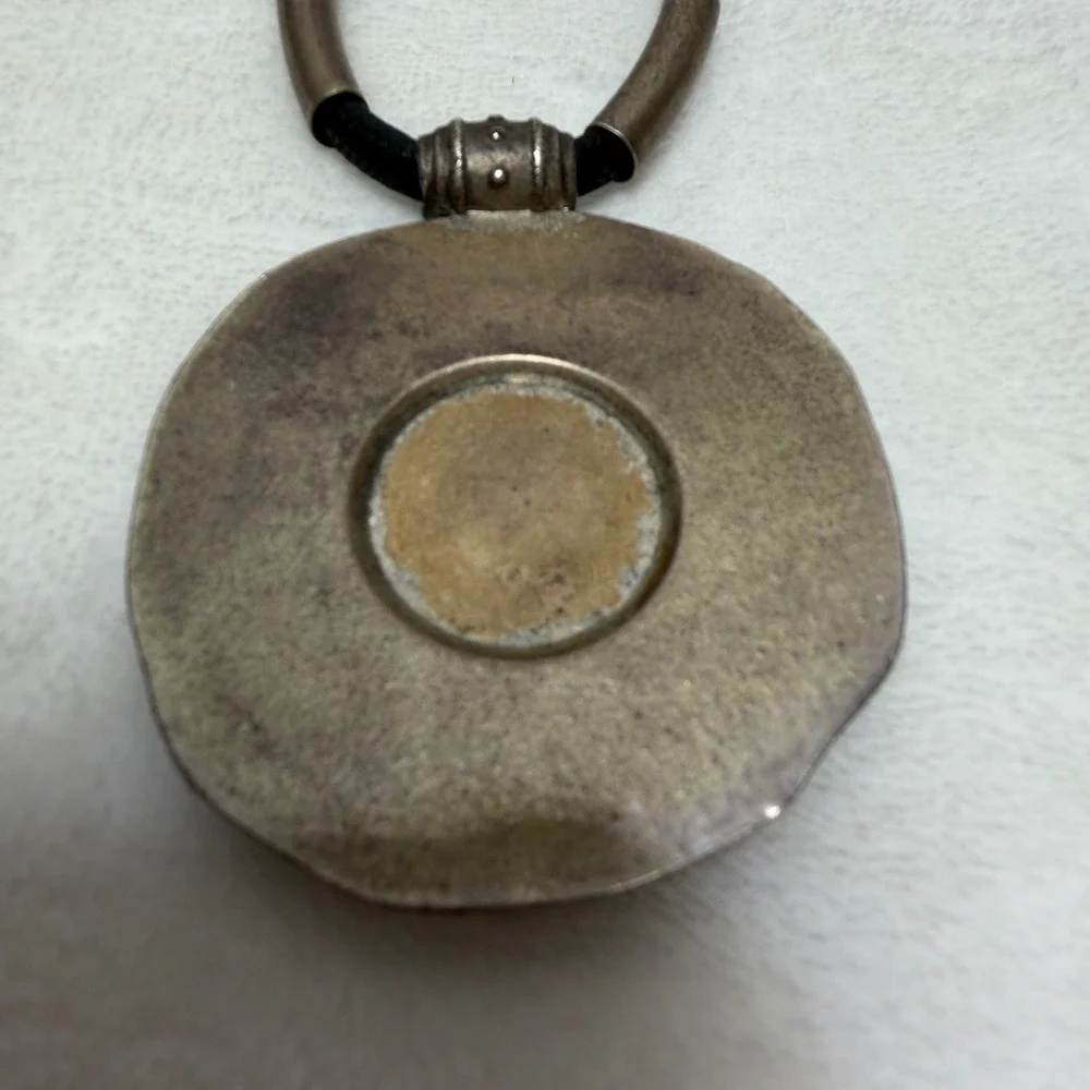 Vintage Brutalist Statement Necklace Black Cabochon Silver‎ Tone Medallion Cord